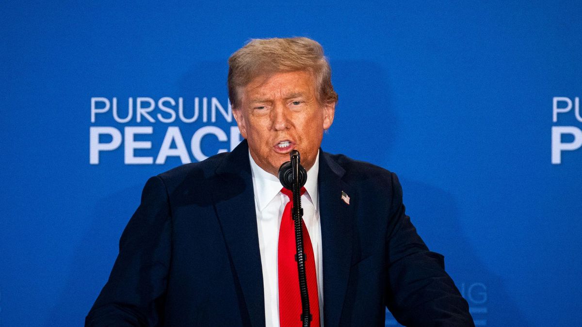 Trzy kroki. Oto strategia Donalda Trumpa