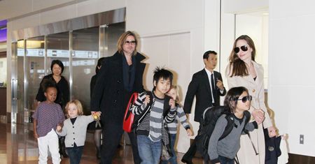 Rodzina Jolie-Pitt w komplecie!