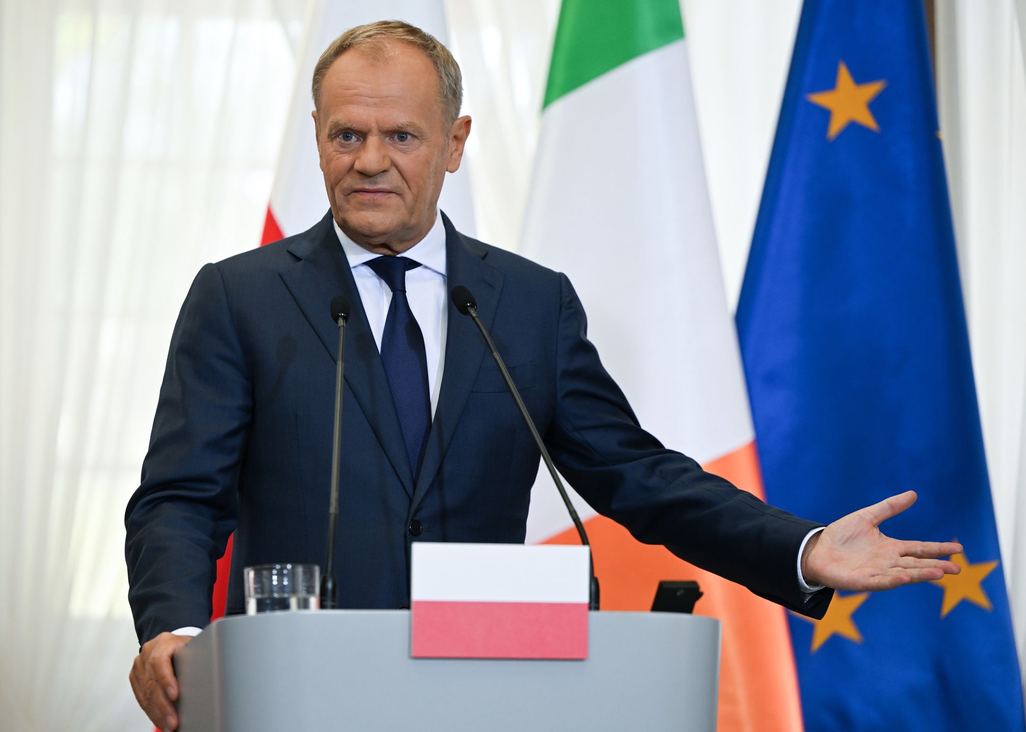 RZESZOW, POLAND - SEPTEMBER 5:
Polish Prime Minister Donald Tusk during joint press conference with Ireland's Taoiseach Simon Harris at the Lubomirski Summer Palace in Rzeszow, Poland, on September 5, 2024. Taoiseach Harris stopped in Rzeszow on his return from Kiev, where he met Ukrainian President Vladimir Zelenskyy and secured a bilateral security agreement, committing Ireland to provide non-lethal military support and humanitarian aid to Ukraine. (Photo by Artur Widak/NurPhoto via Getty Images)