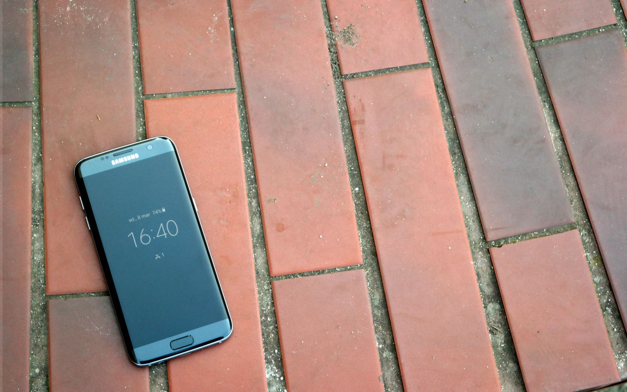 Samsung Galaxy S7 - jak działa Always On Display?