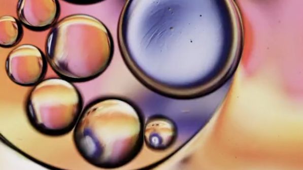 Zobacz jedną z ciekawszych rzeczy, jakie można zrobić z iPhone'em 4 [wideo] 1