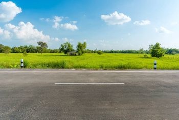 Dobiegł końca II etap przebudowy z rozbudową drogi powiatowej  Zaczerlany – Gajowniki-Kolonia. Koszt inwestycji to ponad 2 mln