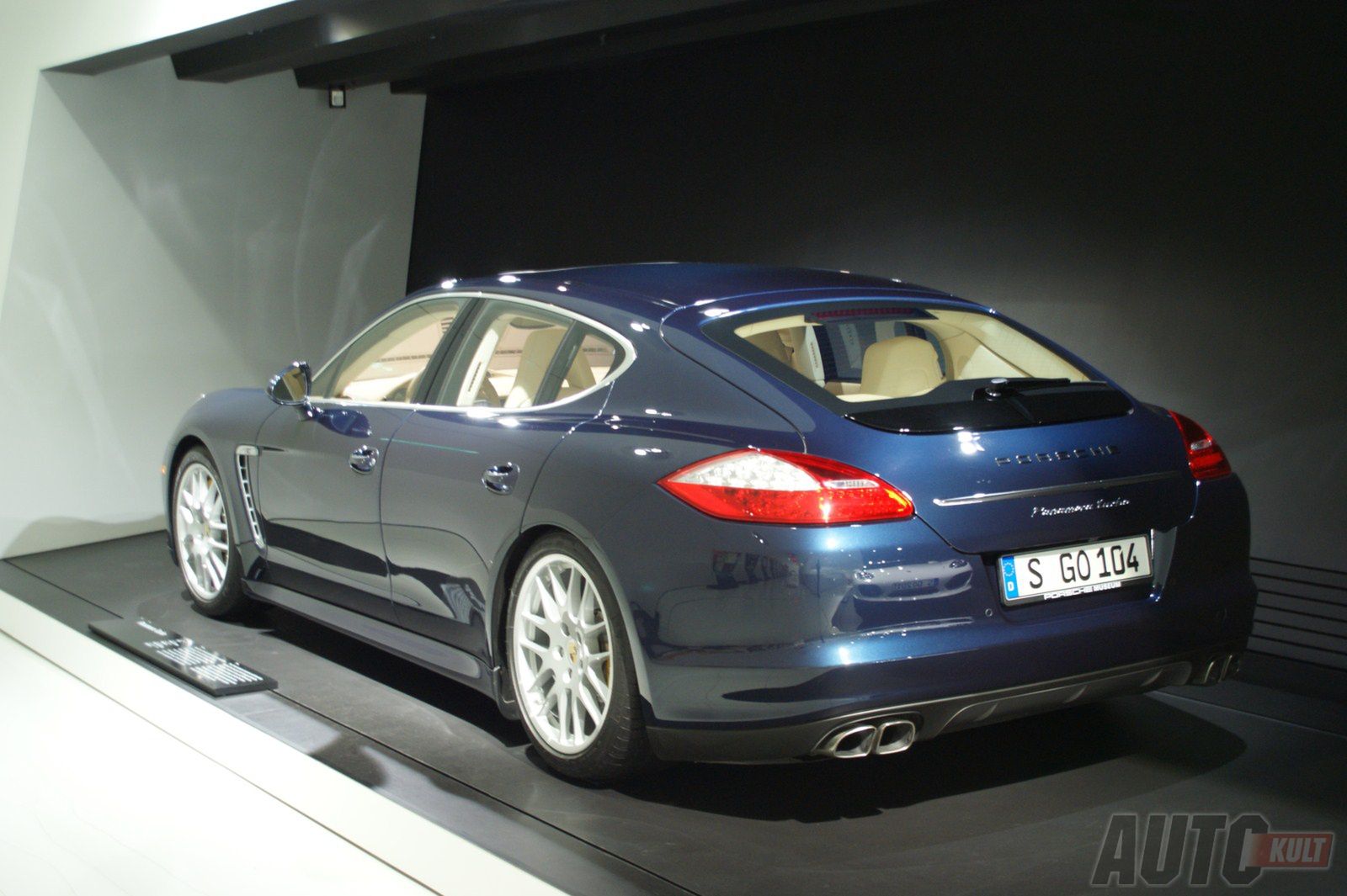 Porsche Panamera Turbo