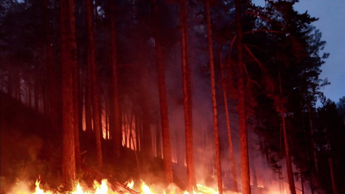 Niszczycielskie pożary szaleją na Syberii