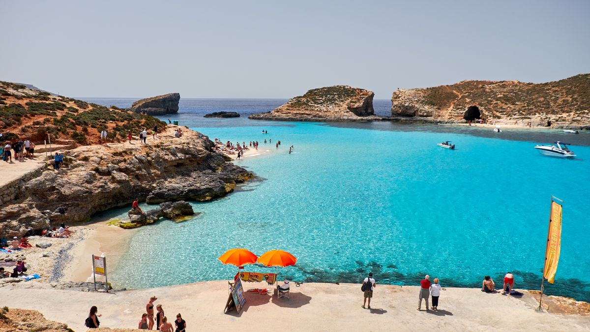 Malta zachwyca pięknymi plażami