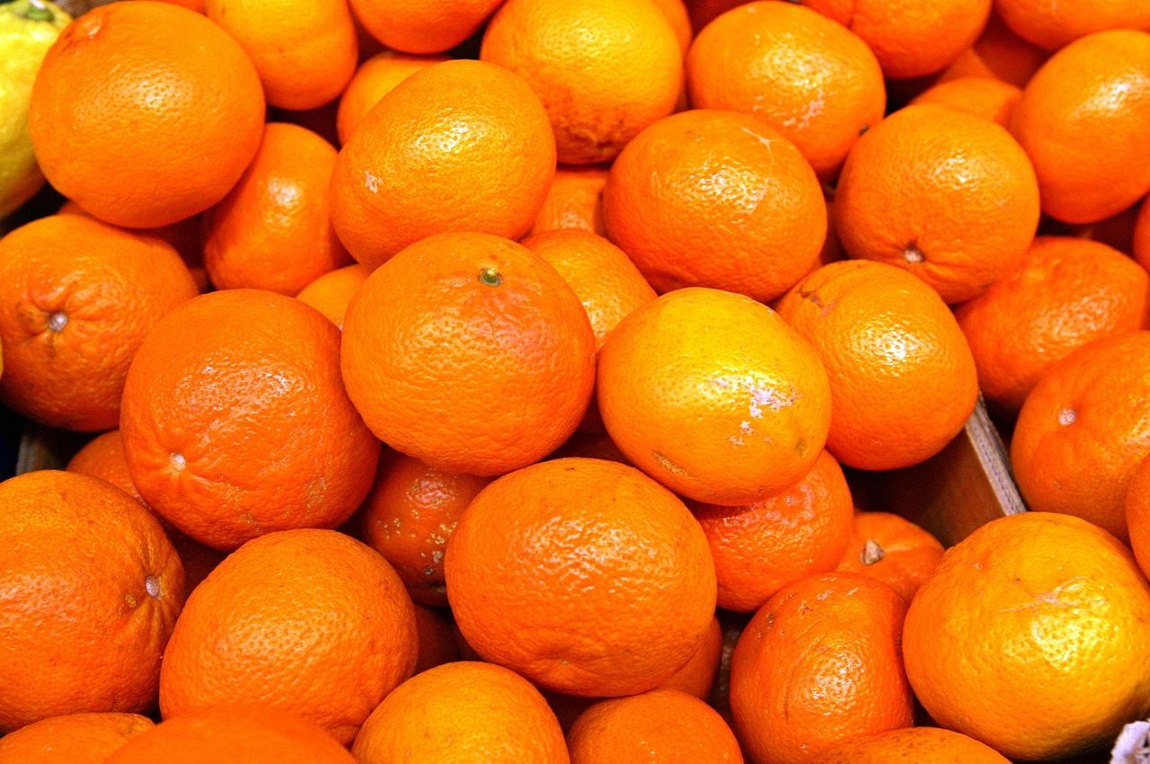 Święta mają zapach cytrusów. Promocji na pomarańcze i mandarynki będzie przybywać