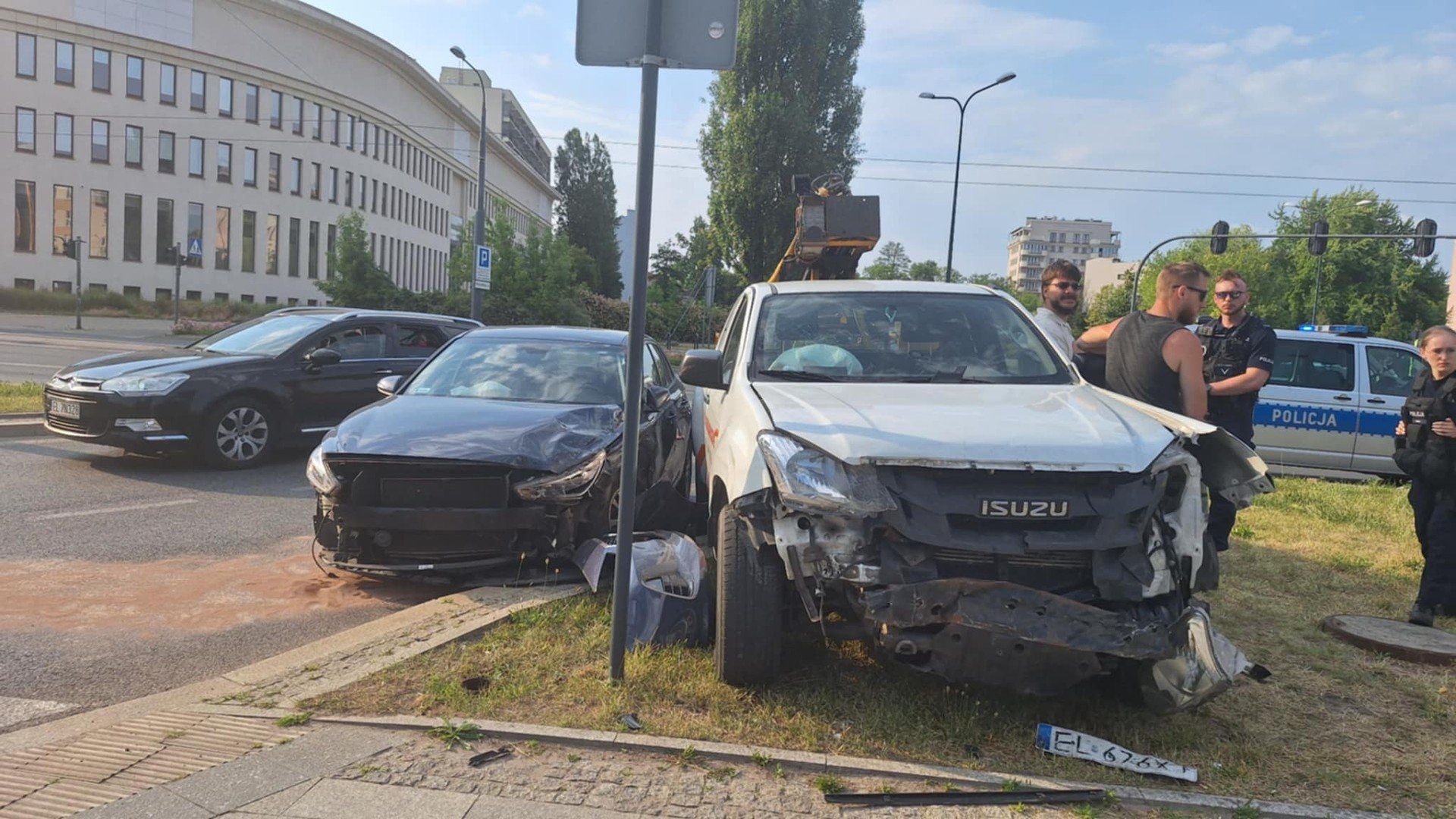 Do groźnego wypadku doszło dziś 3 lipca na skrzyżowaniu ulic Narutowicza i Uniwersyteckiej w Łodzi.