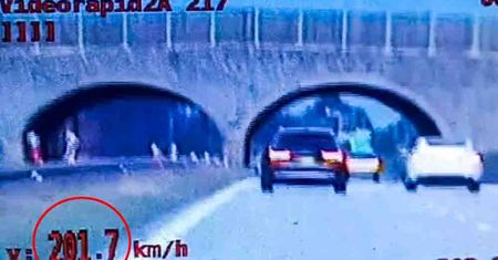 Nowa Sól. Zielonogórzanin recydywista bardzo zaszalał w Audi na trasie S3.