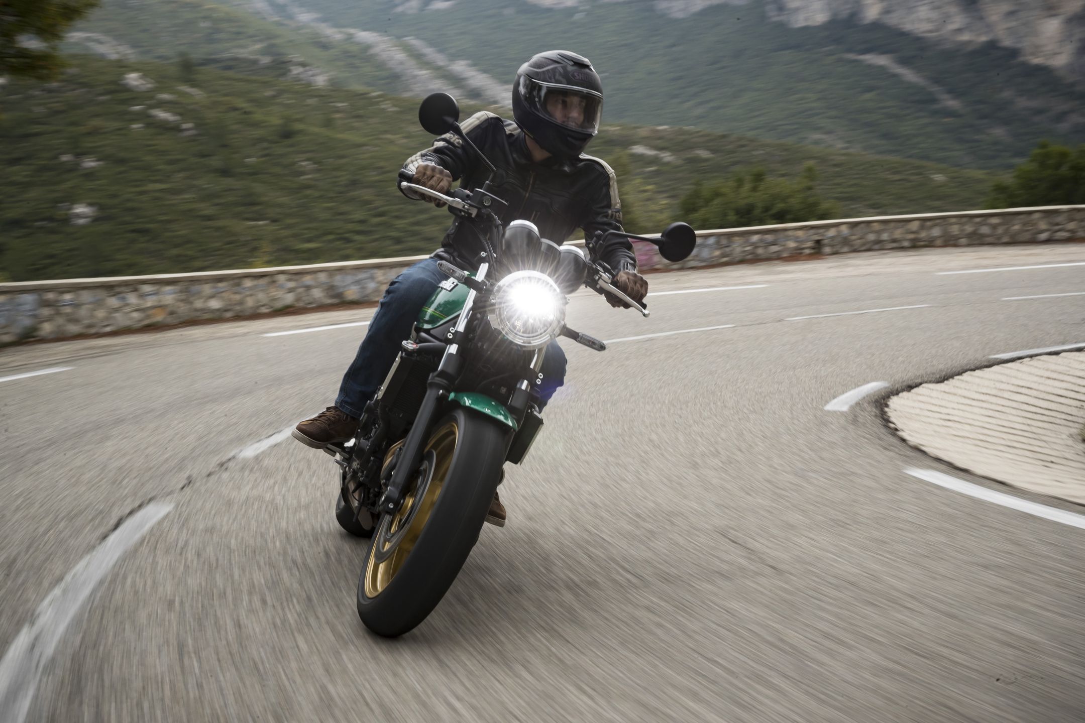 Kawasaki Z650RS