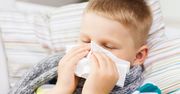 Jak pomóc dziecku, które przez katar ma problemy ze snem?