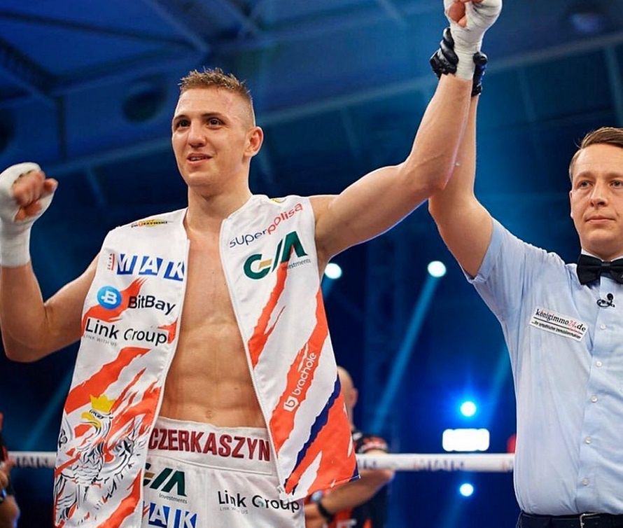 Fiodor Czerkaszyn oświadczył się swojej partnerce.
