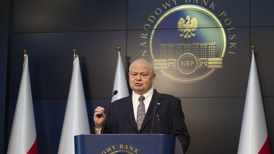 06.05.2022. Warszawa. Konferencja prasowa prezesa Narodowego Banku Polskiego po posiedzeniu Rady Polityki Pienieznej.  n/z Adam Glapinski