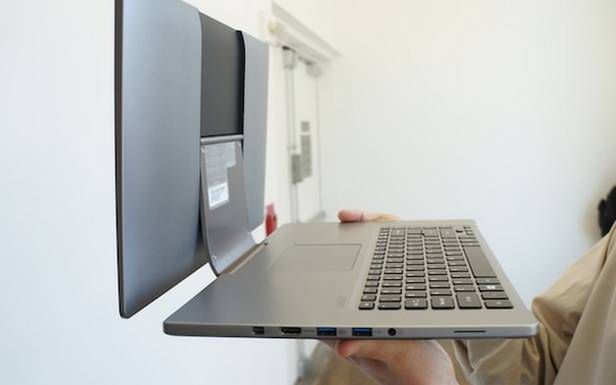 Acer Aspire R7