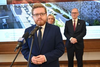 To koniec aplikacji mObywatel? Wiceminister odpowiada