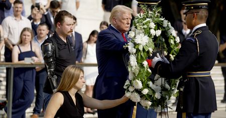Trump złamał zasady. Pokazał to Amerykanom