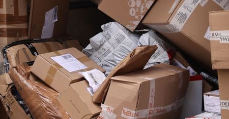 Kurierzy toną w długach. "Bariera trudna do pokonania"
