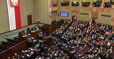 Pierwsza ustawa, którą zajmuje się Sejm. "Prawo do szczęścia"