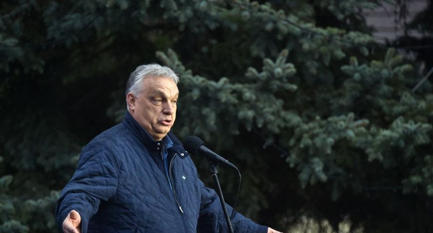 Orban nielegalnie użył wizerunku dziecka w kampanii. Jest wyrok sądu