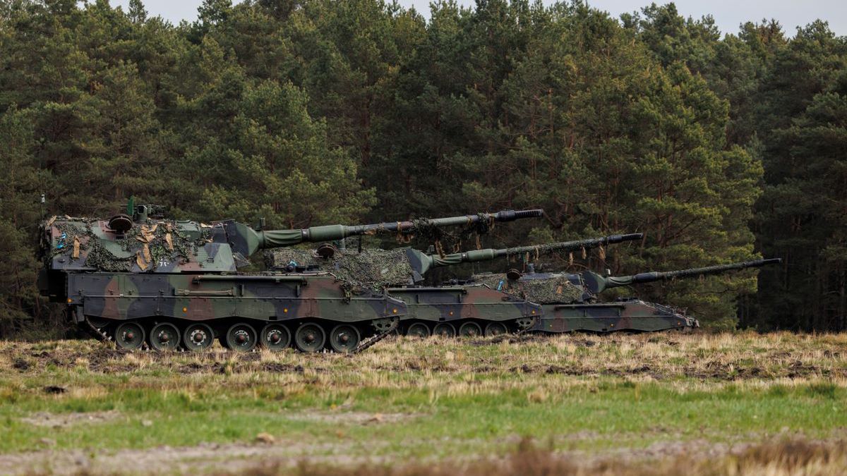 Niemieckie armotaubice Panzerhaubitze 2000 