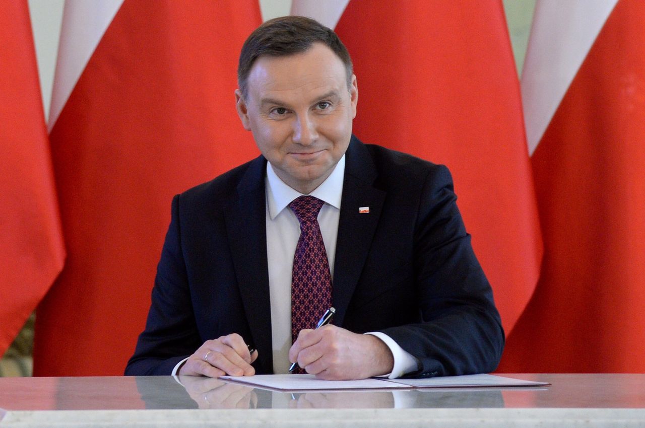 Andrzej Duda podpisał nowelizację prawa dot. zakazu handlu w niedziele