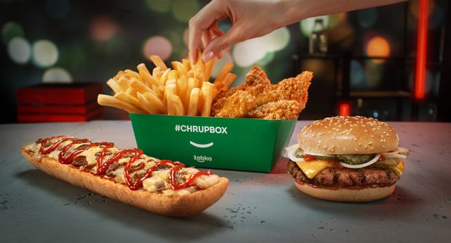 „Weź to na gorąco!” w reklamach Żabki