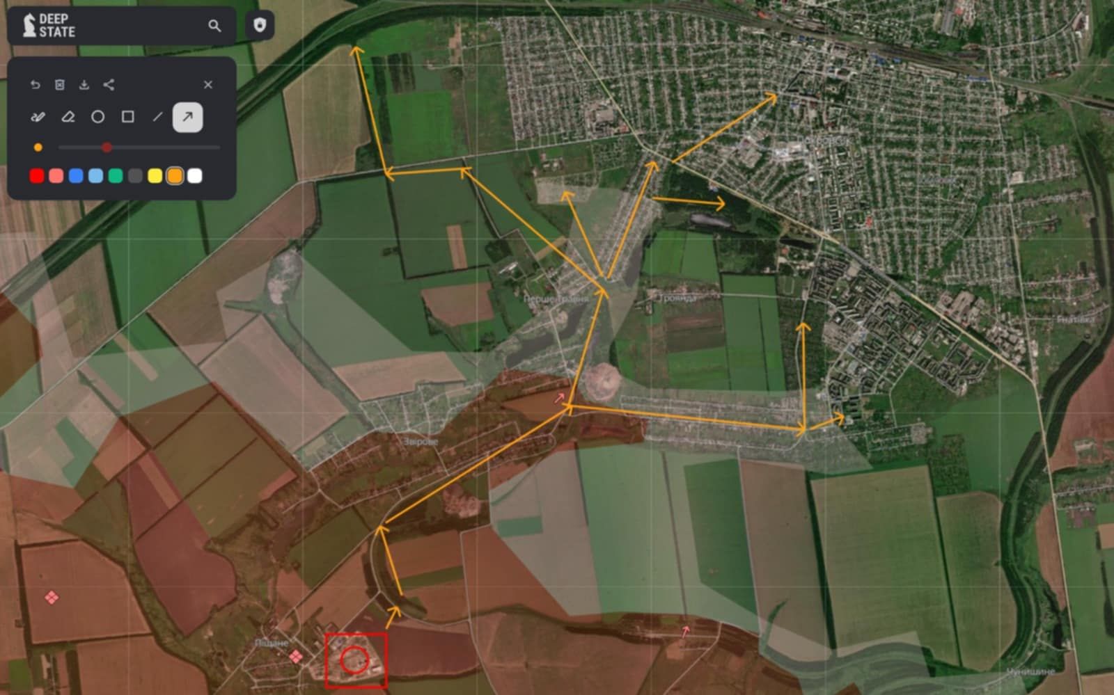 Strzałki pokazują trasy, którymi Rosjanie przenikają doPokrowska