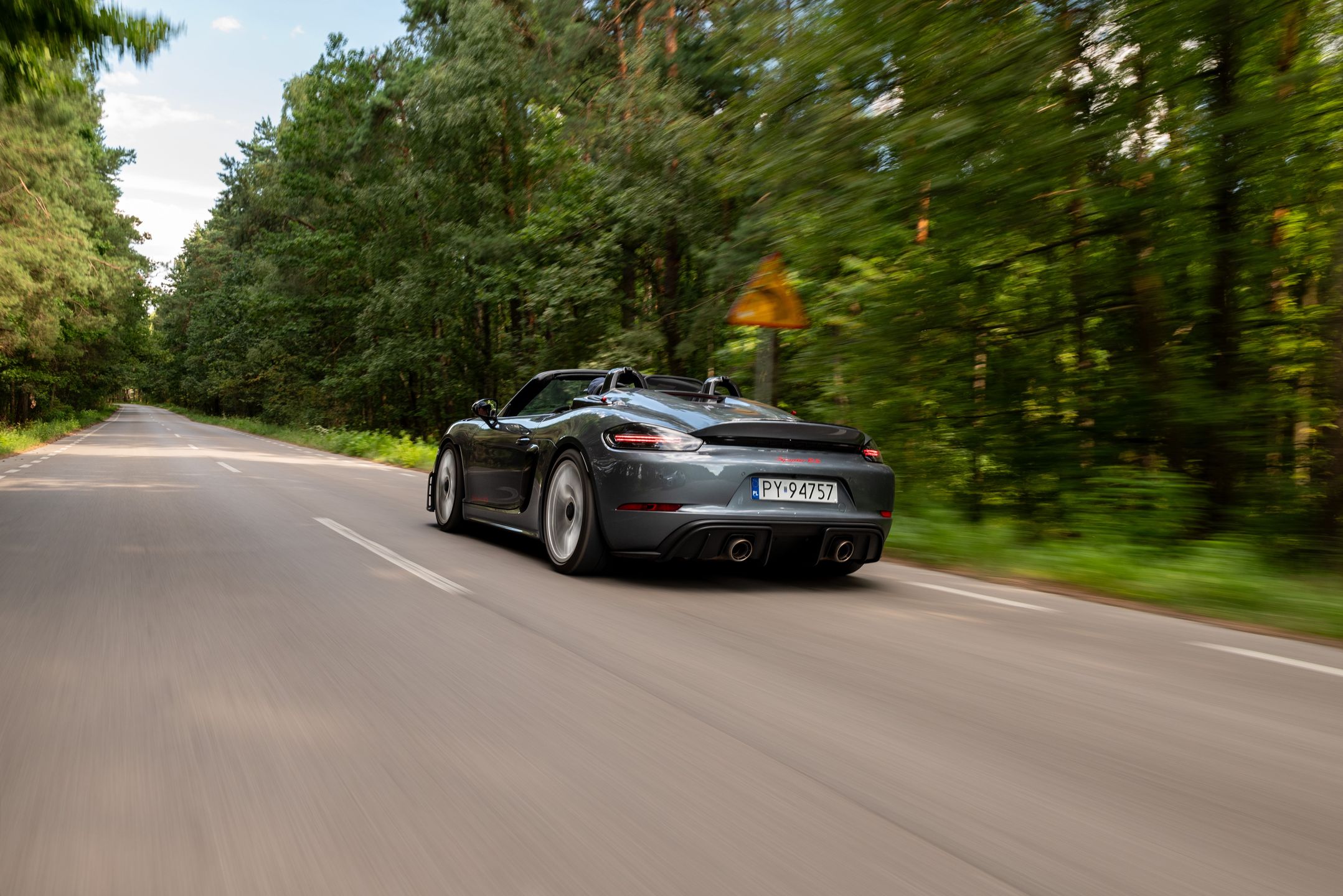 Porsche 718 Spyder RS