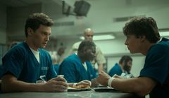 Kto jest potworem? Recenzja serialu „Potwory: Historia Lyle’a i Erika Menendezów” Netfliksa