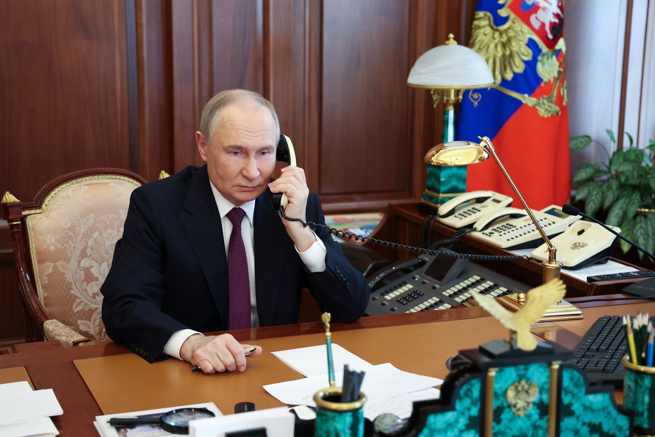 Russische Bauarbeiter in der Arktis: Löhne ausbleiben, Not wächst