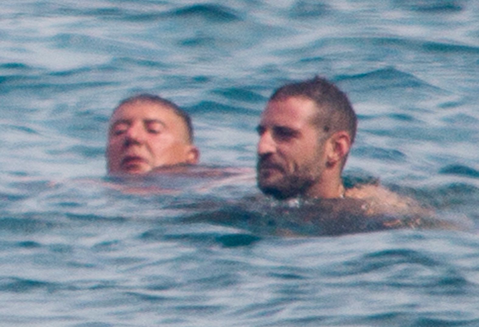 Stefano Gabbana z młodszym kolegą