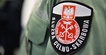 Przeszli pięć etapów rekrutacji. Pensja "na rękę" zadziwia