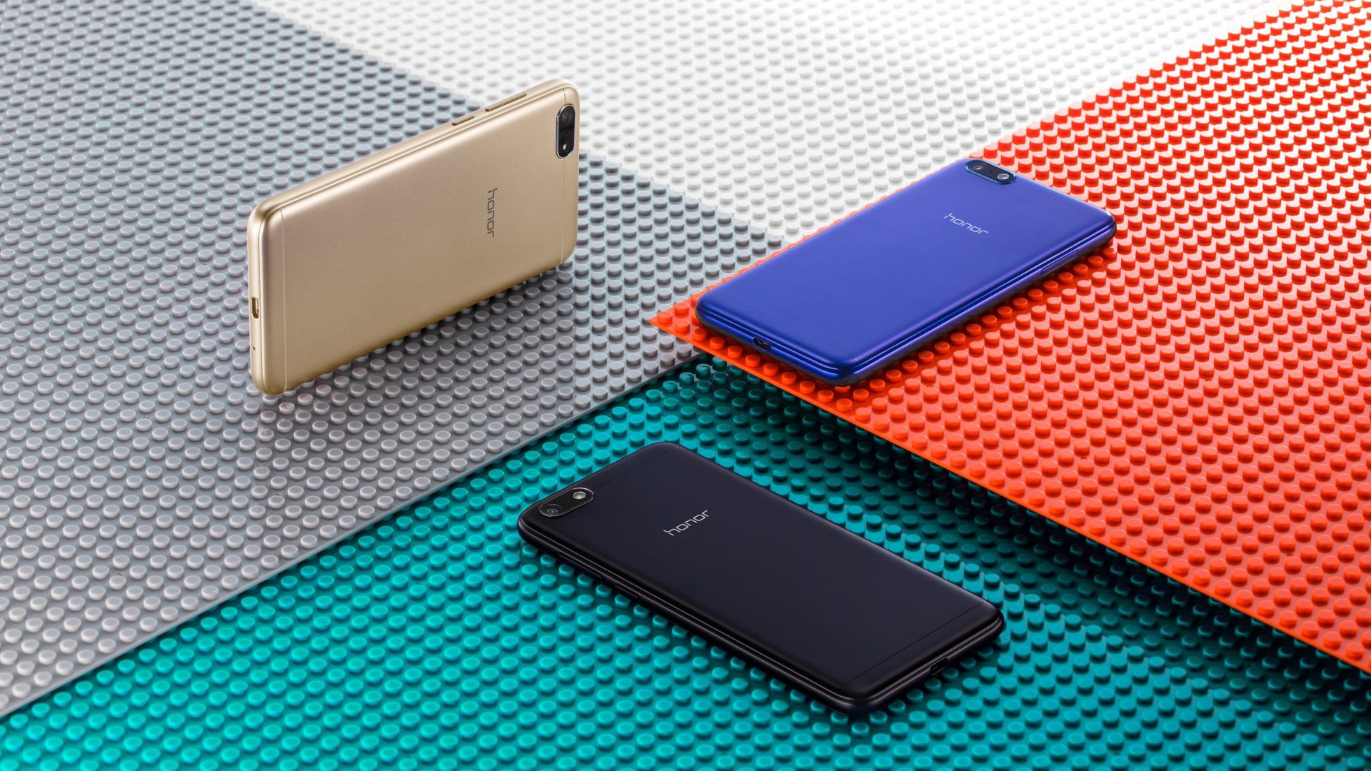 wSkrócie: smartfony Doogee oraz honory 7S, 7C i 7A oficjalnie w Polsce oraz plakat z Galaxy Note'em 9 3