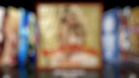 Własny tekst w polu godziny lub nazwy operatora na iPhonie 1