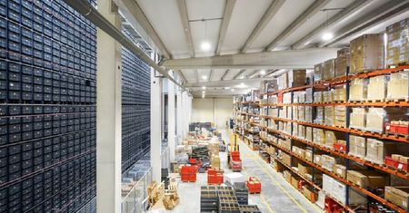 Chińska hurtownia – jak wybrać sprawdzonego dostawcę i bezpiecznie rozpocząć import?