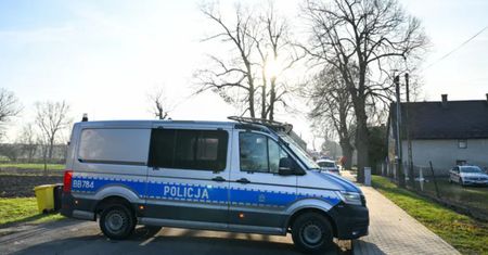 Ciała małżeństwa w mieszkaniu w Lesznie. Odkrył je syn