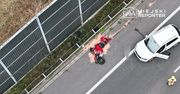 Kotowice: Motocyklista wjechał w tył auta na A2. Lądował śmigłowiec LPR