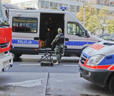 Poważne utrudnienia w Warszawie. Policja wyłączyła stacje metra