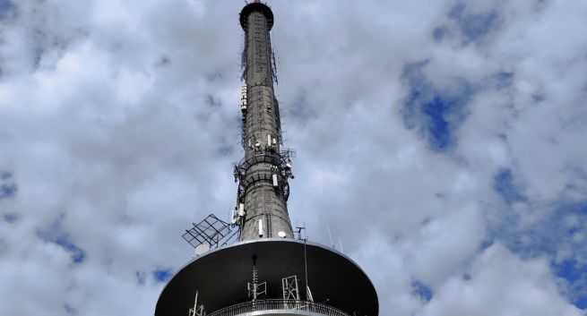 UKE zaczął konsultacje dotyczące pasma VHF. Chodzi o DAB+