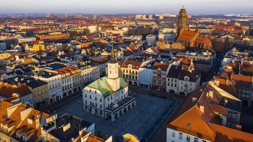 Śląsk. Samorząd Gliwic zwiększył wysokość dotacji do wymiany przestarzałych pieców.