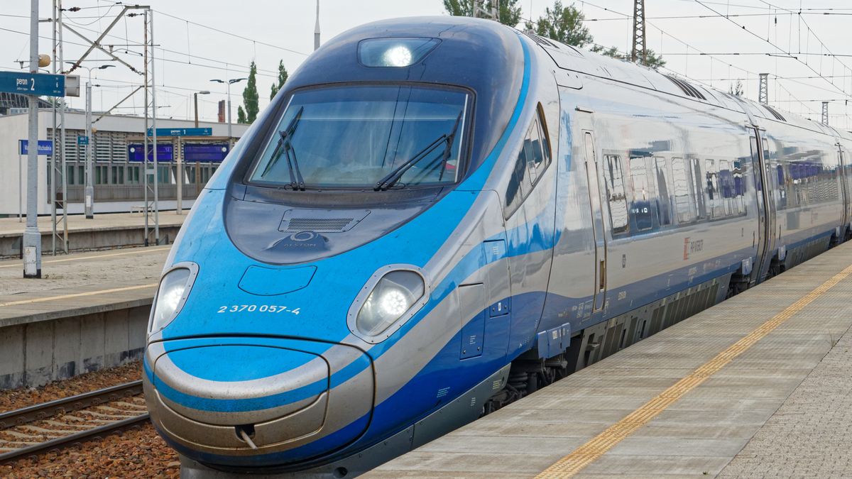 Pociągi Pendolino znikną z trasy Warszawa-Wrocław. Tylko na 3 ty