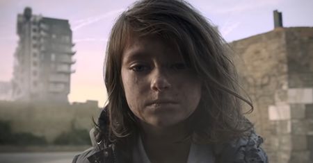 Wojna oczami dziecka. Poruszające wideo bije rekordy wyświetleń
