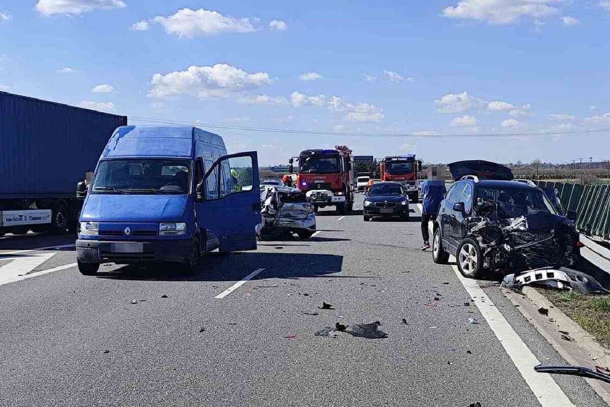 Zablokowany przejazd na S12