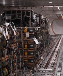 Broń z USA dla Ukrainy. Amerykanie publikują nagrania załadunku sprzętu wojskowego