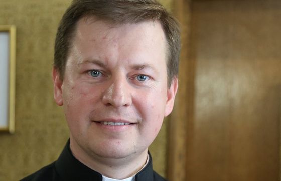 Były rzecznik Episkopatu Polski na czele sekcji polskiej Radia Watykańskiego