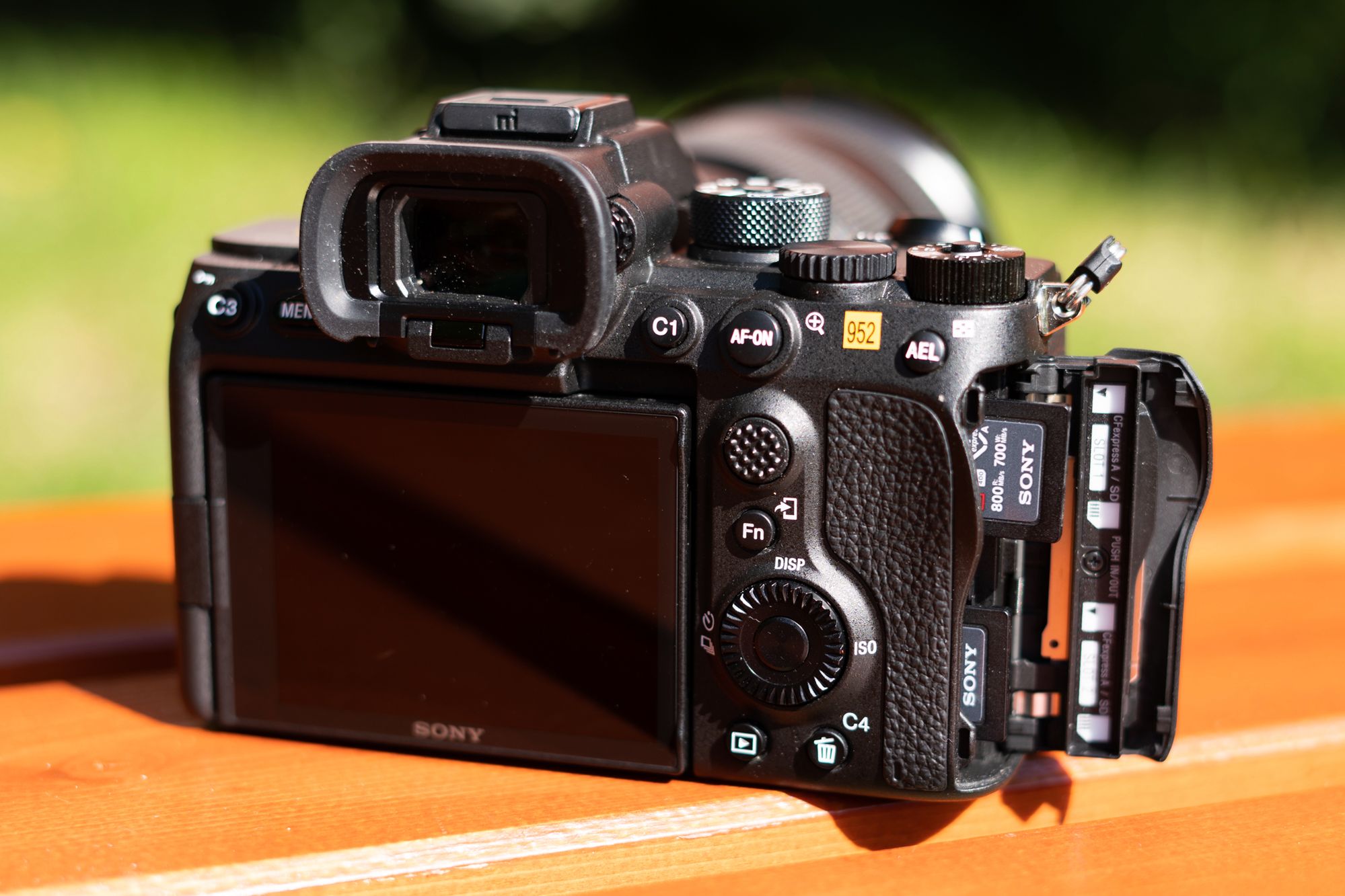 Sony A7S III w końcu jest. Oto "książę ciemności" w naszych rękach 4