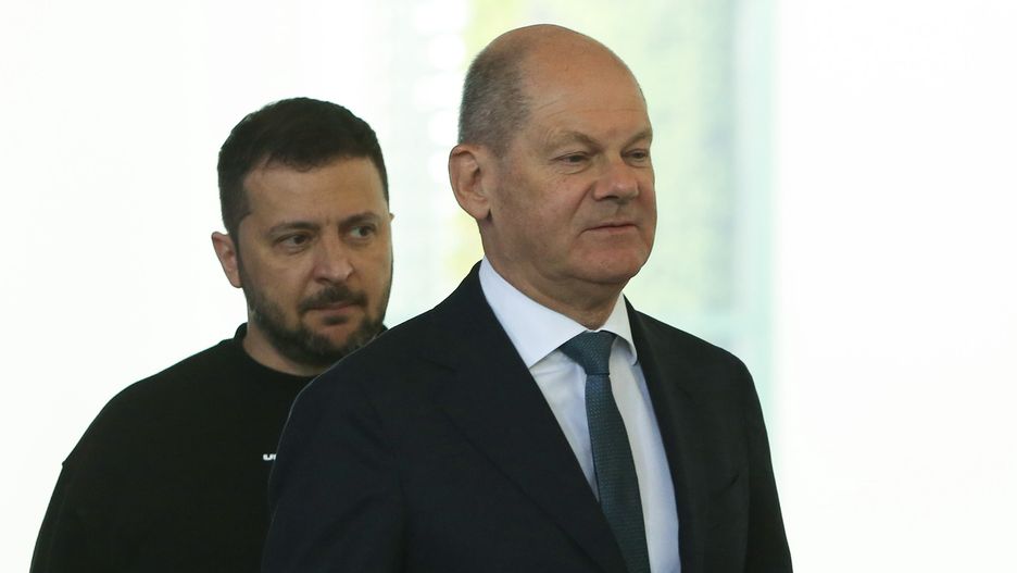 BERLIN, GERMANY - MAY 14: Ukrainian President Volodymyr Zelensky (L) arrives for a news conference with German Chancellor Olaf Scholz at the German federal Chancellery on May 14, 2023 in Berlin, Germany. This is Zelensky's first visit to Germany since Russia invaded Ukraine last year. Germany is among Ukraine's firmest supporters and has supplied its military with a wide range of weapons. Zelensky is scheduled to travel to Aachen later today, where he is to receive the International Charlemagne Prize. (Photo by Adam Berry/Getty Images)