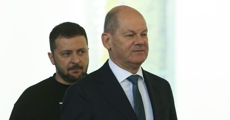 Zełenski "namalował laurkę" Scholzowi