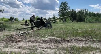 Polska broń dla Ukrainy. Setki pojazdów i tajemnicze armaty 85 mm
