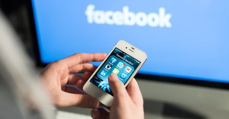 YouTube, Google i Facebook zastrajkują. Akcja przeciwko unijnemu projektowi