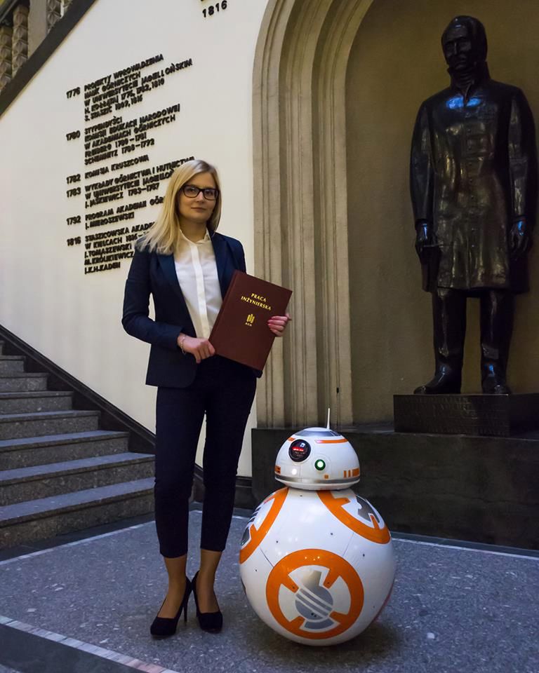 Niezwykły pomysł studentki. Zbudowała robota z "Gwiezdnych Wojen" na zaliczenie. Mamy wideo!